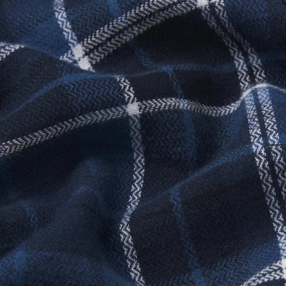 SKIMS For Team USA Flannel Olympic Sleep Short - Picture 7 of 8